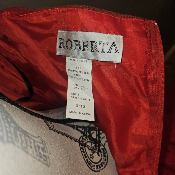 Red Tulle Mini Prom Dress - Picture 5 of 5